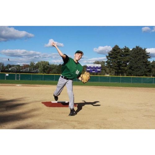 4 inch youth league portable pitching mound clay with pitcher throwing ball